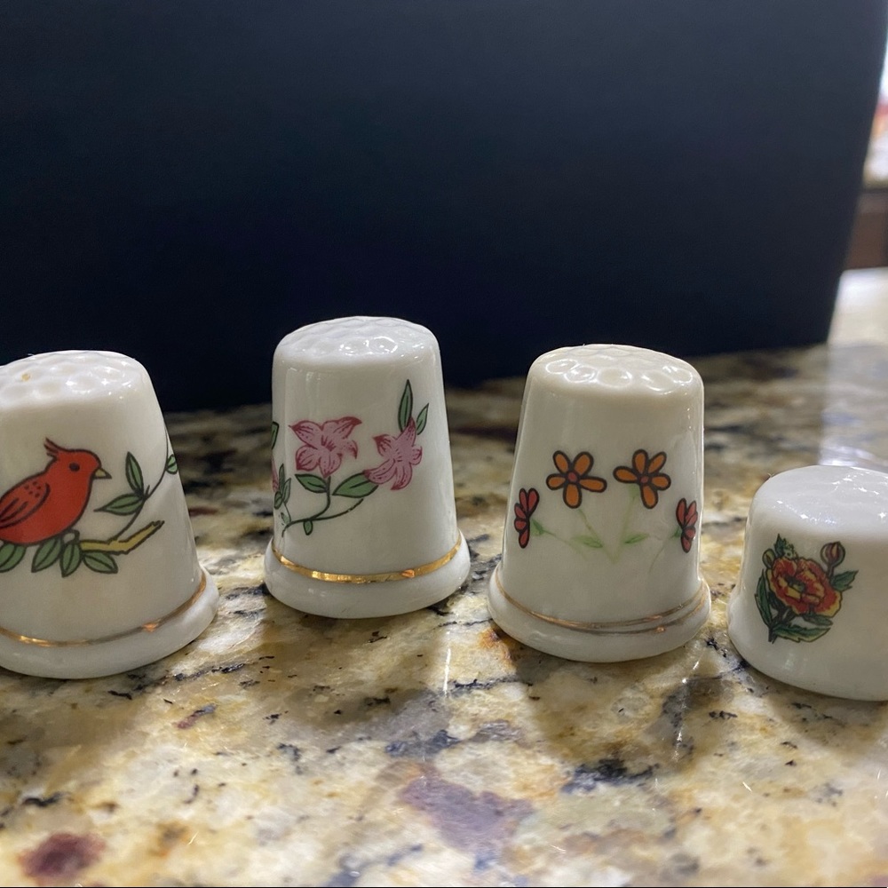 Thimble collection - Picture 2 of 5